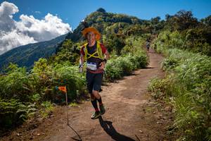 BIB: 9334
                            <button type="button" onclick="openModal(19152227)" class="btn btn-primary btn-sm float-right btn-popup" data-toggle="modal" data-target=".modal-high-quality">
                        <i class="fas fa-shopping-cart"></i> Add to Cart
                    </button>
                                            <button type="button" onclick="isThisMe(19152227, true)" class="btn btn-success btn-sm float-right btn-popup btn-isme hidden" data-toggle="tooltip" data-placement="bottom" title="นี่คือรูปของคุณใช่ไหม คลิกที่นี่เพื่อเอาเข้าอัลบั้ม">
                        <i class="fas fa-plus"></i> Add to album
                    </button>
                    <button type="button" onclick="isThisMe(19152227, false)" class="btn btn-warning btn-sm float-right btn-popup btn-isnotme hidden">
                        <i class="fas fa-ban"></i> Remove from album
                    </button>