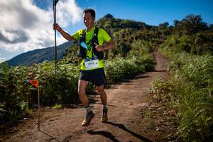 BIB: 9798, 
                            <button type="button" onclick="openModal(19068842)" class="btn btn-primary btn-sm float-right btn-popup" data-toggle="modal" data-target=".modal-high-quality">
                        <i class="fas fa-shopping-cart"></i> Add to Cart
                    </button>
                                            <button type="button" onclick="isThisMe(19068842, true)" class="btn btn-success btn-sm float-right btn-popup btn-isme hidden" data-toggle="tooltip" data-placement="bottom" title="นี่คือรูปของคุณใช่ไหม คลิกที่นี่เพื่อเอาเข้าอัลบั้ม">
                        <i class="fas fa-plus"></i> Add to album
                    </button>
                    <button type="button" onclick="isThisMe(19068842, false)" class="btn btn-warning btn-sm float-right btn-popup btn-isnotme hidden">
                        <i class="fas fa-ban"></i> Remove from album
                    </button>