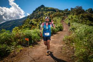 BIB: 9409
                            <button type="button" onclick="openModal(19147530)" class="btn btn-primary btn-sm float-right btn-popup" data-toggle="modal" data-target=".modal-high-quality">
                        <i class="fas fa-shopping-cart"></i> Add to Cart
                    </button>
                                            <button type="button" onclick="isThisMe(19147530, true)" class="btn btn-success btn-sm float-right btn-popup btn-isme hidden" data-toggle="tooltip" data-placement="bottom" title="นี่คือรูปของคุณใช่ไหม คลิกที่นี่เพื่อเอาเข้าอัลบั้ม">
                        <i class="fas fa-plus"></i> Add to album
                    </button>
                    <button type="button" onclick="isThisMe(19147530, false)" class="btn btn-warning btn-sm float-right btn-popup btn-isnotme hidden">
                        <i class="fas fa-ban"></i> Remove from album
                    </button>