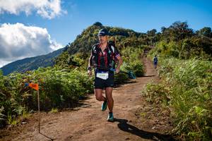 BIB: 6006
                            <button type="button" onclick="openModal(19107472)" class="btn btn-primary btn-sm float-right btn-popup" data-toggle="modal" data-target=".modal-high-quality">
                        <i class="fas fa-shopping-cart"></i> Add to Cart
                    </button>
                                            <button type="button" onclick="isThisMe(19107472, true)" class="btn btn-success btn-sm float-right btn-popup btn-isme hidden" data-toggle="tooltip" data-placement="bottom" title="นี่คือรูปของคุณใช่ไหม คลิกที่นี่เพื่อเอาเข้าอัลบั้ม">
                        <i class="fas fa-plus"></i> Add to album
                    </button>
                    <button type="button" onclick="isThisMe(19107472, false)" class="btn btn-warning btn-sm float-right btn-popup btn-isnotme hidden">
                        <i class="fas fa-ban"></i> Remove from album
                    </button>