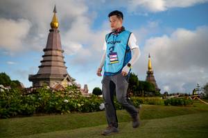 BIB: 
                            <button type="button" onclick="openModal(18907653)" class="btn btn-primary btn-sm float-right btn-popup" data-toggle="modal" data-target=".modal-high-quality">
                        <i class="fas fa-shopping-cart"></i> Add to Cart
                    </button>
                                            <button type="button" onclick="isThisMe(18907653, true)" class="btn btn-success btn-sm float-right btn-popup btn-isme hidden" data-toggle="tooltip" data-placement="bottom" title="นี่คือรูปของคุณใช่ไหม คลิกที่นี่เพื่อเอาเข้าอัลบั้ม">
                        <i class="fas fa-plus"></i> Add to album
                    </button>
                    <button type="button" onclick="isThisMe(18907653, false)" class="btn btn-warning btn-sm float-right btn-popup btn-isnotme hidden">
                        <i class="fas fa-ban"></i> Remove from album
                    </button>