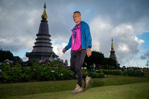 BIB: 
                            <button type="button" onclick="openModal(18907733)" class="btn btn-primary btn-sm float-right btn-popup" data-toggle="modal" data-target=".modal-high-quality">
                        <i class="fas fa-shopping-cart"></i> Add to Cart
                    </button>
                                            <button type="button" onclick="isThisMe(18907733, true)" class="btn btn-success btn-sm float-right btn-popup btn-isme hidden" data-toggle="tooltip" data-placement="bottom" title="นี่คือรูปของคุณใช่ไหม คลิกที่นี่เพื่อเอาเข้าอัลบั้ม">
                        <i class="fas fa-plus"></i> Add to album
                    </button>
                    <button type="button" onclick="isThisMe(18907733, false)" class="btn btn-warning btn-sm float-right btn-popup btn-isnotme hidden">
                        <i class="fas fa-ban"></i> Remove from album
                    </button>