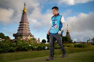 BIB: 
                            <button type="button" onclick="openModal(18907656)" class="btn btn-primary btn-sm float-right btn-popup" data-toggle="modal" data-target=".modal-high-quality">
                        <i class="fas fa-shopping-cart"></i> Add to Cart
                    </button>
                                            <button type="button" onclick="isThisMe(18907656, true)" class="btn btn-success btn-sm float-right btn-popup btn-isme hidden" data-toggle="tooltip" data-placement="bottom" title="นี่คือรูปของคุณใช่ไหม คลิกที่นี่เพื่อเอาเข้าอัลบั้ม">
                        <i class="fas fa-plus"></i> Add to album
                    </button>
                    <button type="button" onclick="isThisMe(18907656, false)" class="btn btn-warning btn-sm float-right btn-popup btn-isnotme hidden">
                        <i class="fas fa-ban"></i> Remove from album
                    </button>