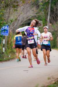 BIB: 8021, 201
                            <button type="button" onclick="openModal(18892610)" class="btn btn-primary btn-sm float-right btn-popup" data-toggle="modal" data-target=".modal-high-quality">
                        <i class="fas fa-shopping-cart"></i> Add to Cart
                    </button>
                                            <button type="button" onclick="isThisMe(18892610, true)" class="btn btn-success btn-sm float-right btn-popup btn-isme hidden" data-toggle="tooltip" data-placement="bottom" title="นี่คือรูปของคุณใช่ไหม คลิกที่นี่เพื่อเอาเข้าอัลบั้ม">
                        <i class="fas fa-plus"></i> Add to album
                    </button>
                    <button type="button" onclick="isThisMe(18892610, false)" class="btn btn-warning btn-sm float-right btn-popup btn-isnotme hidden">
                        <i class="fas fa-ban"></i> Remove from album
                    </button>