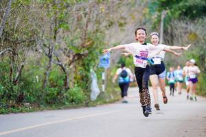 BIB: 8202, 
                            <button type="button" onclick="openModal(18893401)" class="btn btn-primary btn-sm float-right btn-popup" data-toggle="modal" data-target=".modal-high-quality">
                        <i class="fas fa-shopping-cart"></i> Add to Cart
                    </button>
                                            <button type="button" onclick="isThisMe(18893401, true)" class="btn btn-success btn-sm float-right btn-popup btn-isme hidden" data-toggle="tooltip" data-placement="bottom" title="นี่คือรูปของคุณใช่ไหม คลิกที่นี่เพื่อเอาเข้าอัลบั้ม">
                        <i class="fas fa-plus"></i> Add to album
                    </button>
                    <button type="button" onclick="isThisMe(18893401, false)" class="btn btn-warning btn-sm float-right btn-popup btn-isnotme hidden">
                        <i class="fas fa-ban"></i> Remove from album
                    </button>