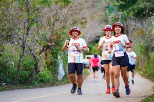 BIB: 410, 400
                            <button type="button" onclick="openModal(18893068)" class="btn btn-primary btn-sm float-right btn-popup" data-toggle="modal" data-target=".modal-high-quality">
                        <i class="fas fa-shopping-cart"></i> Add to Cart
                    </button>
                                            <button type="button" onclick="isThisMe(18893068, true)" class="btn btn-success btn-sm float-right btn-popup btn-isme hidden" data-toggle="tooltip" data-placement="bottom" title="นี่คือรูปของคุณใช่ไหม คลิกที่นี่เพื่อเอาเข้าอัลบั้ม">
                        <i class="fas fa-plus"></i> Add to album
                    </button>
                    <button type="button" onclick="isThisMe(18893068, false)" class="btn btn-warning btn-sm float-right btn-popup btn-isnotme hidden">
                        <i class="fas fa-ban"></i> Remove from album
                    </button>