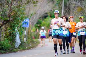 BIB: 6912
                            <button type="button" onclick="openModal(18893207)" class="btn btn-primary btn-sm float-right btn-popup" data-toggle="modal" data-target=".modal-high-quality">
                        <i class="fas fa-shopping-cart"></i> Add to Cart
                    </button>
                                            <button type="button" onclick="isThisMe(18893207, true)" class="btn btn-success btn-sm float-right btn-popup btn-isme hidden" data-toggle="tooltip" data-placement="bottom" title="นี่คือรูปของคุณใช่ไหม คลิกที่นี่เพื่อเอาเข้าอัลบั้ม">
                        <i class="fas fa-plus"></i> Add to album
                    </button>
                    <button type="button" onclick="isThisMe(18893207, false)" class="btn btn-warning btn-sm float-right btn-popup btn-isnotme hidden">
                        <i class="fas fa-ban"></i> Remove from album
                    </button>