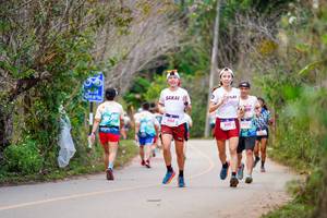 BIB: 4075
                            <button type="button" onclick="openModal(18892683)" class="btn btn-primary btn-sm float-right btn-popup" data-toggle="modal" data-target=".modal-high-quality">
                        <i class="fas fa-shopping-cart"></i> Add to Cart
                    </button>
                                            <button type="button" onclick="isThisMe(18892683, true)" class="btn btn-success btn-sm float-right btn-popup btn-isme hidden" data-toggle="tooltip" data-placement="bottom" title="นี่คือรูปของคุณใช่ไหม คลิกที่นี่เพื่อเอาเข้าอัลบั้ม">
                        <i class="fas fa-plus"></i> Add to album
                    </button>
                    <button type="button" onclick="isThisMe(18892683, false)" class="btn btn-warning btn-sm float-right btn-popup btn-isnotme hidden">
                        <i class="fas fa-ban"></i> Remove from album
                    </button>