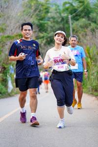 BIB: 8138
                            <button type="button" onclick="openModal(18893702)" class="btn btn-primary btn-sm float-right btn-popup" data-toggle="modal" data-target=".modal-high-quality">
                        <i class="fas fa-shopping-cart"></i> Add to Cart
                    </button>
                                            <button type="button" onclick="isThisMe(18893702, true)" class="btn btn-success btn-sm float-right btn-popup btn-isme hidden" data-toggle="tooltip" data-placement="bottom" title="นี่คือรูปของคุณใช่ไหม คลิกที่นี่เพื่อเอาเข้าอัลบั้ม">
                        <i class="fas fa-plus"></i> Add to album
                    </button>
                    <button type="button" onclick="isThisMe(18893702, false)" class="btn btn-warning btn-sm float-right btn-popup btn-isnotme hidden">
                        <i class="fas fa-ban"></i> Remove from album
                    </button>