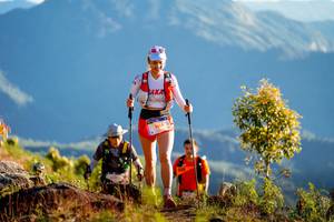 BIB: 184
                            <button type="button" onclick="openModal(19188970)" class="btn btn-primary btn-sm float-right btn-popup" data-toggle="modal" data-target=".modal-high-quality">
                        <i class="fas fa-shopping-cart"></i> Add to Cart
                    </button>
                                            <button type="button" onclick="isThisMe(19188970, true)" class="btn btn-success btn-sm float-right btn-popup btn-isme hidden" data-toggle="tooltip" data-placement="bottom" title="นี่คือรูปของคุณใช่ไหม คลิกที่นี่เพื่อเอาเข้าอัลบั้ม">
                        <i class="fas fa-plus"></i> Add to album
                    </button>
                    <button type="button" onclick="isThisMe(19188970, false)" class="btn btn-warning btn-sm float-right btn-popup btn-isnotme hidden">
                        <i class="fas fa-ban"></i> Remove from album
                    </button>