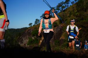 BIB: 300
                            <button type="button" onclick="openModal(19228951)" class="btn btn-primary btn-sm float-right btn-popup" data-toggle="modal" data-target=".modal-high-quality">
                        <i class="fas fa-shopping-cart"></i> Add to Cart
                    </button>
                                            <button type="button" onclick="isThisMe(19228951, true)" class="btn btn-success btn-sm float-right btn-popup btn-isme hidden" data-toggle="tooltip" data-placement="bottom" title="นี่คือรูปของคุณใช่ไหม คลิกที่นี่เพื่อเอาเข้าอัลบั้ม">
                        <i class="fas fa-plus"></i> Add to album
                    </button>
                    <button type="button" onclick="isThisMe(19228951, false)" class="btn btn-warning btn-sm float-right btn-popup btn-isnotme hidden">
                        <i class="fas fa-ban"></i> Remove from album
                    </button>