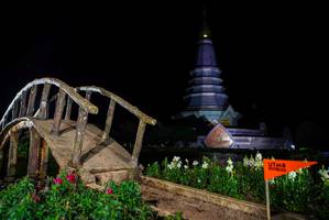 BIB: 
                            <button type="button" onclick="openModal(18913080)" class="btn btn-primary btn-sm float-right btn-popup" data-toggle="modal" data-target=".modal-high-quality">
                        <i class="fas fa-shopping-cart"></i> Add to Cart
                    </button>
                                            <button type="button" onclick="isThisMe(18913080, true)" class="btn btn-success btn-sm float-right btn-popup btn-isme hidden" data-toggle="tooltip" data-placement="bottom" title="นี่คือรูปของคุณใช่ไหม คลิกที่นี่เพื่อเอาเข้าอัลบั้ม">
                        <i class="fas fa-plus"></i> Add to album
                    </button>
                    <button type="button" onclick="isThisMe(18913080, false)" class="btn btn-warning btn-sm float-right btn-popup btn-isnotme hidden">
                        <i class="fas fa-ban"></i> Remove from album
                    </button>