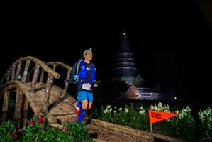 BIB: 7800
                            <button type="button" onclick="openModal(18913426)" class="btn btn-primary btn-sm float-right btn-popup" data-toggle="modal" data-target=".modal-high-quality">
                        <i class="fas fa-shopping-cart"></i> Add to Cart
                    </button>
                                            <button type="button" onclick="isThisMe(18913426, true)" class="btn btn-success btn-sm float-right btn-popup btn-isme hidden" data-toggle="tooltip" data-placement="bottom" title="นี่คือรูปของคุณใช่ไหม คลิกที่นี่เพื่อเอาเข้าอัลบั้ม">
                        <i class="fas fa-plus"></i> Add to album
                    </button>
                    <button type="button" onclick="isThisMe(18913426, false)" class="btn btn-warning btn-sm float-right btn-popup btn-isnotme hidden">
                        <i class="fas fa-ban"></i> Remove from album
                    </button>