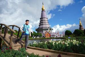 BIB: 
                            <button type="button" onclick="openModal(18914819)" class="btn btn-primary btn-sm float-right btn-popup" data-toggle="modal" data-target=".modal-high-quality">
                        <i class="fas fa-shopping-cart"></i> Add to Cart
                    </button>
                                            <button type="button" onclick="isThisMe(18914819, true)" class="btn btn-success btn-sm float-right btn-popup btn-isme hidden" data-toggle="tooltip" data-placement="bottom" title="นี่คือรูปของคุณใช่ไหม คลิกที่นี่เพื่อเอาเข้าอัลบั้ม">
                        <i class="fas fa-plus"></i> Add to album
                    </button>
                    <button type="button" onclick="isThisMe(18914819, false)" class="btn btn-warning btn-sm float-right btn-popup btn-isnotme hidden">
                        <i class="fas fa-ban"></i> Remove from album
                    </button>