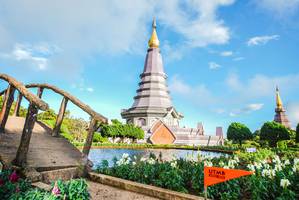 BIB: 
                            <button type="button" onclick="openModal(18912337)" class="btn btn-primary btn-sm float-right btn-popup" data-toggle="modal" data-target=".modal-high-quality">
                        <i class="fas fa-shopping-cart"></i> Add to Cart
                    </button>
                                            <button type="button" onclick="isThisMe(18912337, true)" class="btn btn-success btn-sm float-right btn-popup btn-isme hidden" data-toggle="tooltip" data-placement="bottom" title="นี่คือรูปของคุณใช่ไหม คลิกที่นี่เพื่อเอาเข้าอัลบั้ม">
                        <i class="fas fa-plus"></i> Add to album
                    </button>
                    <button type="button" onclick="isThisMe(18912337, false)" class="btn btn-warning btn-sm float-right btn-popup btn-isnotme hidden">
                        <i class="fas fa-ban"></i> Remove from album
                    </button>