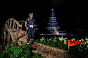 BIB: 2239
                            <button type="button" onclick="openModal(18913686)" class="btn btn-primary btn-sm float-right btn-popup" data-toggle="modal" data-target=".modal-high-quality">
                        <i class="fas fa-shopping-cart"></i> Add to Cart
                    </button>
                                            <button type="button" onclick="isThisMe(18913686, true)" class="btn btn-success btn-sm float-right btn-popup btn-isme hidden" data-toggle="tooltip" data-placement="bottom" title="นี่คือรูปของคุณใช่ไหม คลิกที่นี่เพื่อเอาเข้าอัลบั้ม">
                        <i class="fas fa-plus"></i> Add to album
                    </button>
                    <button type="button" onclick="isThisMe(18913686, false)" class="btn btn-warning btn-sm float-right btn-popup btn-isnotme hidden">
                        <i class="fas fa-ban"></i> Remove from album
                    </button>