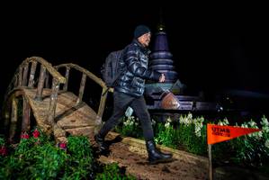 BIB: 
                            <button type="button" onclick="openModal(18913759)" class="btn btn-primary btn-sm float-right btn-popup" data-toggle="modal" data-target=".modal-high-quality">
                        <i class="fas fa-shopping-cart"></i> Add to Cart
                    </button>
                                            <button type="button" onclick="isThisMe(18913759, true)" class="btn btn-success btn-sm float-right btn-popup btn-isme hidden" data-toggle="tooltip" data-placement="bottom" title="นี่คือรูปของคุณใช่ไหม คลิกที่นี่เพื่อเอาเข้าอัลบั้ม">
                        <i class="fas fa-plus"></i> Add to album
                    </button>
                    <button type="button" onclick="isThisMe(18913759, false)" class="btn btn-warning btn-sm float-right btn-popup btn-isnotme hidden">
                        <i class="fas fa-ban"></i> Remove from album
                    </button>