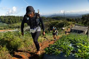 BIB: 9628
                            <button type="button" onclick="openModal(19199745)" class="btn btn-primary btn-sm float-right btn-popup" data-toggle="modal" data-target=".modal-high-quality">
                        <i class="fas fa-shopping-cart"></i> Add to Cart
                    </button>
                                            <button type="button" onclick="isThisMe(19199745, true)" class="btn btn-success btn-sm float-right btn-popup btn-isme hidden" data-toggle="tooltip" data-placement="bottom" title="นี่คือรูปของคุณใช่ไหม คลิกที่นี่เพื่อเอาเข้าอัลบั้ม">
                        <i class="fas fa-plus"></i> Add to album
                    </button>
                    <button type="button" onclick="isThisMe(19199745, false)" class="btn btn-warning btn-sm float-right btn-popup btn-isnotme hidden">
                        <i class="fas fa-ban"></i> Remove from album
                    </button>