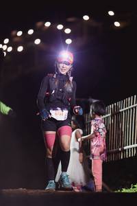 BIB: 5733
                            <button type="button" onclick="openModal(19216734)" class="btn btn-primary btn-sm float-right btn-popup" data-toggle="modal" data-target=".modal-high-quality">
                        <i class="fas fa-shopping-cart"></i> Add to Cart
                    </button>
                                            <button type="button" onclick="isThisMe(19216734, true)" class="btn btn-success btn-sm float-right btn-popup btn-isme hidden" data-toggle="tooltip" data-placement="bottom" title="นี่คือรูปของคุณใช่ไหม คลิกที่นี่เพื่อเอาเข้าอัลบั้ม">
                        <i class="fas fa-plus"></i> Add to album
                    </button>
                    <button type="button" onclick="isThisMe(19216734, false)" class="btn btn-warning btn-sm float-right btn-popup btn-isnotme hidden">
                        <i class="fas fa-ban"></i> Remove from album
                    </button>