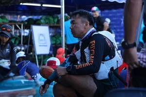 BIB: 9187
                            <button type="button" onclick="openModal(19216563)" class="btn btn-primary btn-sm float-right btn-popup" data-toggle="modal" data-target=".modal-high-quality">
                        <i class="fas fa-shopping-cart"></i> Add to Cart
                    </button>
                                            <button type="button" onclick="isThisMe(19216563, true)" class="btn btn-success btn-sm float-right btn-popup btn-isme hidden" data-toggle="tooltip" data-placement="bottom" title="นี่คือรูปของคุณใช่ไหม คลิกที่นี่เพื่อเอาเข้าอัลบั้ม">
                        <i class="fas fa-plus"></i> Add to album
                    </button>
                    <button type="button" onclick="isThisMe(19216563, false)" class="btn btn-warning btn-sm float-right btn-popup btn-isnotme hidden">
                        <i class="fas fa-ban"></i> Remove from album
                    </button>