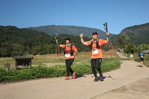 BIB: 
                            <button type="button" onclick="openModal(19267002)" class="btn btn-primary btn-sm float-right btn-popup" data-toggle="modal" data-target=".modal-high-quality">
                        <i class="fas fa-shopping-cart"></i> Add to Cart
                    </button>
                                            <button type="button" onclick="isThisMe(19267002, true)" class="btn btn-success btn-sm float-right btn-popup btn-isme hidden" data-toggle="tooltip" data-placement="bottom" title="นี่คือรูปของคุณใช่ไหม คลิกที่นี่เพื่อเอาเข้าอัลบั้ม">
                        <i class="fas fa-plus"></i> Add to album
                    </button>
                    <button type="button" onclick="isThisMe(19267002, false)" class="btn btn-warning btn-sm float-right btn-popup btn-isnotme hidden">
                        <i class="fas fa-ban"></i> Remove from album
                    </button>