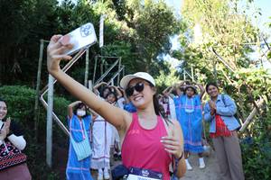 BIB: 
                            <button type="button" onclick="openModal(19269431)" class="btn btn-primary btn-sm float-right btn-popup" data-toggle="modal" data-target=".modal-high-quality">
                        <i class="fas fa-shopping-cart"></i> Add to Cart
                    </button>
                                            <button type="button" onclick="isThisMe(19269431, true)" class="btn btn-success btn-sm float-right btn-popup btn-isme hidden" data-toggle="tooltip" data-placement="bottom" title="นี่คือรูปของคุณใช่ไหม คลิกที่นี่เพื่อเอาเข้าอัลบั้ม">
                        <i class="fas fa-plus"></i> Add to album
                    </button>
                    <button type="button" onclick="isThisMe(19269431, false)" class="btn btn-warning btn-sm float-right btn-popup btn-isnotme hidden">
                        <i class="fas fa-ban"></i> Remove from album
                    </button>