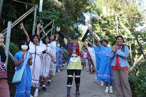 BIB: 1370
                            <button type="button" onclick="openModal(19269373)" class="btn btn-primary btn-sm float-right btn-popup" data-toggle="modal" data-target=".modal-high-quality">
                        <i class="fas fa-shopping-cart"></i> Add to Cart
                    </button>
                                            <button type="button" onclick="isThisMe(19269373, true)" class="btn btn-success btn-sm float-right btn-popup btn-isme hidden" data-toggle="tooltip" data-placement="bottom" title="นี่คือรูปของคุณใช่ไหม คลิกที่นี่เพื่อเอาเข้าอัลบั้ม">
                        <i class="fas fa-plus"></i> Add to album
                    </button>
                    <button type="button" onclick="isThisMe(19269373, false)" class="btn btn-warning btn-sm float-right btn-popup btn-isnotme hidden">
                        <i class="fas fa-ban"></i> Remove from album
                    </button>