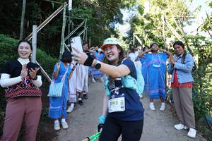 BIB: 3193
                            <button type="button" onclick="openModal(19269389)" class="btn btn-primary btn-sm float-right btn-popup" data-toggle="modal" data-target=".modal-high-quality">
                        <i class="fas fa-shopping-cart"></i> Add to Cart
                    </button>
                                            <button type="button" onclick="isThisMe(19269389, true)" class="btn btn-success btn-sm float-right btn-popup btn-isme hidden" data-toggle="tooltip" data-placement="bottom" title="นี่คือรูปของคุณใช่ไหม คลิกที่นี่เพื่อเอาเข้าอัลบั้ม">
                        <i class="fas fa-plus"></i> Add to album
                    </button>
                    <button type="button" onclick="isThisMe(19269389, false)" class="btn btn-warning btn-sm float-right btn-popup btn-isnotme hidden">
                        <i class="fas fa-ban"></i> Remove from album
                    </button>