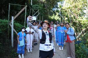 BIB: 1536
                            <button type="button" onclick="openModal(19269441)" class="btn btn-primary btn-sm float-right btn-popup" data-toggle="modal" data-target=".modal-high-quality">
                        <i class="fas fa-shopping-cart"></i> Add to Cart
                    </button>
                                            <button type="button" onclick="isThisMe(19269441, true)" class="btn btn-success btn-sm float-right btn-popup btn-isme hidden" data-toggle="tooltip" data-placement="bottom" title="นี่คือรูปของคุณใช่ไหม คลิกที่นี่เพื่อเอาเข้าอัลบั้ม">
                        <i class="fas fa-plus"></i> Add to album
                    </button>
                    <button type="button" onclick="isThisMe(19269441, false)" class="btn btn-warning btn-sm float-right btn-popup btn-isnotme hidden">
                        <i class="fas fa-ban"></i> Remove from album
                    </button>