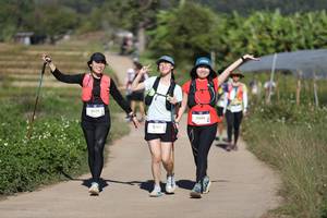 BIB: 3500, 1914
                            <button type="button" onclick="openModal(19278731)" class="btn btn-primary btn-sm float-right btn-popup" data-toggle="modal" data-target=".modal-high-quality">
                        <i class="fas fa-shopping-cart"></i> Add to Cart
                    </button>
                                            <button type="button" onclick="isThisMe(19278731, true)" class="btn btn-success btn-sm float-right btn-popup btn-isme hidden" data-toggle="tooltip" data-placement="bottom" title="นี่คือรูปของคุณใช่ไหม คลิกที่นี่เพื่อเอาเข้าอัลบั้ม">
                        <i class="fas fa-plus"></i> Add to album
                    </button>
                    <button type="button" onclick="isThisMe(19278731, false)" class="btn btn-warning btn-sm float-right btn-popup btn-isnotme hidden">
                        <i class="fas fa-ban"></i> Remove from album
                    </button>