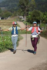 BIB: 2004, 3384
                            <button type="button" onclick="openModal(19278368)" class="btn btn-primary btn-sm float-right btn-popup" data-toggle="modal" data-target=".modal-high-quality">
                        <i class="fas fa-shopping-cart"></i> Add to Cart
                    </button>
                                            <button type="button" onclick="isThisMe(19278368, true)" class="btn btn-success btn-sm float-right btn-popup btn-isme hidden" data-toggle="tooltip" data-placement="bottom" title="นี่คือรูปของคุณใช่ไหม คลิกที่นี่เพื่อเอาเข้าอัลบั้ม">
                        <i class="fas fa-plus"></i> Add to album
                    </button>
                    <button type="button" onclick="isThisMe(19278368, false)" class="btn btn-warning btn-sm float-right btn-popup btn-isnotme hidden">
                        <i class="fas fa-ban"></i> Remove from album
                    </button>