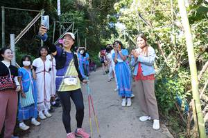 BIB: 1497
                            <button type="button" onclick="openModal(19269283)" class="btn btn-primary btn-sm float-right btn-popup" data-toggle="modal" data-target=".modal-high-quality">
                        <i class="fas fa-shopping-cart"></i> Add to Cart
                    </button>
                                            <button type="button" onclick="isThisMe(19269283, true)" class="btn btn-success btn-sm float-right btn-popup btn-isme hidden" data-toggle="tooltip" data-placement="bottom" title="นี่คือรูปของคุณใช่ไหม คลิกที่นี่เพื่อเอาเข้าอัลบั้ม">
                        <i class="fas fa-plus"></i> Add to album
                    </button>
                    <button type="button" onclick="isThisMe(19269283, false)" class="btn btn-warning btn-sm float-right btn-popup btn-isnotme hidden">
                        <i class="fas fa-ban"></i> Remove from album
                    </button>