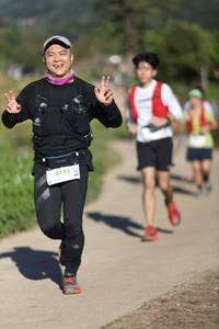 BIB: 2355
                            <button type="button" onclick="openModal(19277010)" class="btn btn-primary btn-sm float-right btn-popup" data-toggle="modal" data-target=".modal-high-quality">
                        <i class="fas fa-shopping-cart"></i> Add to Cart
                    </button>
                                            <button type="button" onclick="isThisMe(19277010, true)" class="btn btn-success btn-sm float-right btn-popup btn-isme hidden" data-toggle="tooltip" data-placement="bottom" title="นี่คือรูปของคุณใช่ไหม คลิกที่นี่เพื่อเอาเข้าอัลบั้ม">
                        <i class="fas fa-plus"></i> Add to album
                    </button>
                    <button type="button" onclick="isThisMe(19277010, false)" class="btn btn-warning btn-sm float-right btn-popup btn-isnotme hidden">
                        <i class="fas fa-ban"></i> Remove from album
                    </button>