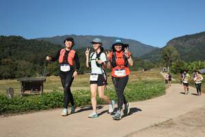 BIB: 2004, 2508
                            <button type="button" onclick="openModal(19267185)" class="btn btn-primary btn-sm float-right btn-popup" data-toggle="modal" data-target=".modal-high-quality">
                        <i class="fas fa-shopping-cart"></i> Add to Cart
                    </button>
                                            <button type="button" onclick="isThisMe(19267185, true)" class="btn btn-success btn-sm float-right btn-popup btn-isme hidden" data-toggle="tooltip" data-placement="bottom" title="นี่คือรูปของคุณใช่ไหม คลิกที่นี่เพื่อเอาเข้าอัลบั้ม">
                        <i class="fas fa-plus"></i> Add to album
                    </button>
                    <button type="button" onclick="isThisMe(19267185, false)" class="btn btn-warning btn-sm float-right btn-popup btn-isnotme hidden">
                        <i class="fas fa-ban"></i> Remove from album
                    </button>