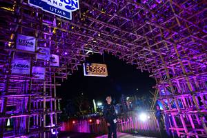 BIB: 375650
                            <button type="button" onclick="openModal(19093650)" class="btn btn-primary btn-sm float-right btn-popup" data-toggle="modal" data-target=".modal-high-quality">
                        <i class="fas fa-shopping-cart"></i> Add to Cart
                    </button>
                                            <button type="button" onclick="isThisMe(19093650, true)" class="btn btn-success btn-sm float-right btn-popup btn-isme hidden" data-toggle="tooltip" data-placement="bottom" title="นี่คือรูปของคุณใช่ไหม คลิกที่นี่เพื่อเอาเข้าอัลบั้ม">
                        <i class="fas fa-plus"></i> Add to album
                    </button>
                    <button type="button" onclick="isThisMe(19093650, false)" class="btn btn-warning btn-sm float-right btn-popup btn-isnotme hidden">
                        <i class="fas fa-ban"></i> Remove from album
                    </button>