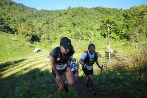 BIB: 901
                            <button type="button" onclick="openModal(19088059)" class="btn btn-primary btn-sm float-right btn-popup" data-toggle="modal" data-target=".modal-high-quality">
                        <i class="fas fa-shopping-cart"></i> Add to Cart
                    </button>
                                            <button type="button" onclick="isThisMe(19088059, true)" class="btn btn-success btn-sm float-right btn-popup btn-isme hidden" data-toggle="tooltip" data-placement="bottom" title="นี่คือรูปของคุณใช่ไหม คลิกที่นี่เพื่อเอาเข้าอัลบั้ม">
                        <i class="fas fa-plus"></i> Add to album
                    </button>
                    <button type="button" onclick="isThisMe(19088059, false)" class="btn btn-warning btn-sm float-right btn-popup btn-isnotme hidden">
                        <i class="fas fa-ban"></i> Remove from album
                    </button>