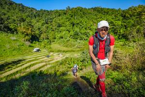 BIB: 958
                            <button type="button" onclick="openModal(19350080)" class="btn btn-primary btn-sm float-right btn-popup" data-toggle="modal" data-target=".modal-high-quality">
                        <i class="fas fa-shopping-cart"></i> Add to Cart
                    </button>
                                            <button type="button" onclick="isThisMe(19350080, true)" class="btn btn-success btn-sm float-right btn-popup btn-isme hidden" data-toggle="tooltip" data-placement="bottom" title="นี่คือรูปของคุณใช่ไหม คลิกที่นี่เพื่อเอาเข้าอัลบั้ม">
                        <i class="fas fa-plus"></i> Add to album
                    </button>
                    <button type="button" onclick="isThisMe(19350080, false)" class="btn btn-warning btn-sm float-right btn-popup btn-isnotme hidden">
                        <i class="fas fa-ban"></i> Remove from album
                    </button>