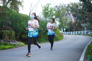 BIB: 
                            <button type="button" onclick="openModal(18867896)" class="btn btn-primary btn-sm float-right btn-popup" data-toggle="modal" data-target=".modal-high-quality">
                        <i class="fas fa-shopping-cart"></i> Add to Cart
                    </button>
                                            <button type="button" onclick="isThisMe(18867896, true)" class="btn btn-success btn-sm float-right btn-popup btn-isme hidden" data-toggle="tooltip" data-placement="bottom" title="นี่คือรูปของคุณใช่ไหม คลิกที่นี่เพื่อเอาเข้าอัลบั้ม">
                        <i class="fas fa-plus"></i> Add to album
                    </button>
                    <button type="button" onclick="isThisMe(18867896, false)" class="btn btn-warning btn-sm float-right btn-popup btn-isnotme hidden">
                        <i class="fas fa-ban"></i> Remove from album
                    </button>