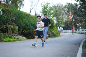 BIB: 1115
                            <button type="button" onclick="openModal(18867809)" class="btn btn-primary btn-sm float-right btn-popup" data-toggle="modal" data-target=".modal-high-quality">
                        <i class="fas fa-shopping-cart"></i> Add to Cart
                    </button>
                                            <button type="button" onclick="isThisMe(18867809, true)" class="btn btn-success btn-sm float-right btn-popup btn-isme hidden" data-toggle="tooltip" data-placement="bottom" title="นี่คือรูปของคุณใช่ไหม คลิกที่นี่เพื่อเอาเข้าอัลบั้ม">
                        <i class="fas fa-plus"></i> Add to album
                    </button>
                    <button type="button" onclick="isThisMe(18867809, false)" class="btn btn-warning btn-sm float-right btn-popup btn-isnotme hidden">
                        <i class="fas fa-ban"></i> Remove from album
                    </button>