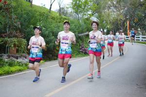 BIB: 900, 2913, 8153
                            <button type="button" onclick="openModal(18867097)" class="btn btn-primary btn-sm float-right btn-popup" data-toggle="modal" data-target=".modal-high-quality">
                        <i class="fas fa-shopping-cart"></i> Add to Cart
                    </button>
                                            <button type="button" onclick="isThisMe(18867097, true)" class="btn btn-success btn-sm float-right btn-popup btn-isme hidden" data-toggle="tooltip" data-placement="bottom" title="นี่คือรูปของคุณใช่ไหม คลิกที่นี่เพื่อเอาเข้าอัลบั้ม">
                        <i class="fas fa-plus"></i> Add to album
                    </button>
                    <button type="button" onclick="isThisMe(18867097, false)" class="btn btn-warning btn-sm float-right btn-popup btn-isnotme hidden">
                        <i class="fas fa-ban"></i> Remove from album
                    </button>