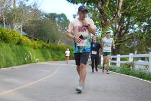 BIB: 255
                            <button type="button" onclick="openModal(18866921)" class="btn btn-primary btn-sm float-right btn-popup" data-toggle="modal" data-target=".modal-high-quality">
                        <i class="fas fa-shopping-cart"></i> Add to Cart
                    </button>
                                            <button type="button" onclick="isThisMe(18866921, true)" class="btn btn-success btn-sm float-right btn-popup btn-isme hidden" data-toggle="tooltip" data-placement="bottom" title="นี่คือรูปของคุณใช่ไหม คลิกที่นี่เพื่อเอาเข้าอัลบั้ม">
                        <i class="fas fa-plus"></i> Add to album
                    </button>
                    <button type="button" onclick="isThisMe(18866921, false)" class="btn btn-warning btn-sm float-right btn-popup btn-isnotme hidden">
                        <i class="fas fa-ban"></i> Remove from album
                    </button>