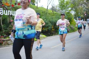 BIB: 6900
                            <button type="button" onclick="openModal(18867451)" class="btn btn-primary btn-sm float-right btn-popup" data-toggle="modal" data-target=".modal-high-quality">
                        <i class="fas fa-shopping-cart"></i> Add to Cart
                    </button>
                                            <button type="button" onclick="isThisMe(18867451, true)" class="btn btn-success btn-sm float-right btn-popup btn-isme hidden" data-toggle="tooltip" data-placement="bottom" title="นี่คือรูปของคุณใช่ไหม คลิกที่นี่เพื่อเอาเข้าอัลบั้ม">
                        <i class="fas fa-plus"></i> Add to album
                    </button>
                    <button type="button" onclick="isThisMe(18867451, false)" class="btn btn-warning btn-sm float-right btn-popup btn-isnotme hidden">
                        <i class="fas fa-ban"></i> Remove from album
                    </button>