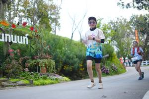 BIB: 
                            <button type="button" onclick="openModal(18867611)" class="btn btn-primary btn-sm float-right btn-popup" data-toggle="modal" data-target=".modal-high-quality">
                        <i class="fas fa-shopping-cart"></i> Add to Cart
                    </button>
                                            <button type="button" onclick="isThisMe(18867611, true)" class="btn btn-success btn-sm float-right btn-popup btn-isme hidden" data-toggle="tooltip" data-placement="bottom" title="นี่คือรูปของคุณใช่ไหม คลิกที่นี่เพื่อเอาเข้าอัลบั้ม">
                        <i class="fas fa-plus"></i> Add to album
                    </button>
                    <button type="button" onclick="isThisMe(18867611, false)" class="btn btn-warning btn-sm float-right btn-popup btn-isnotme hidden">
                        <i class="fas fa-ban"></i> Remove from album
                    </button>