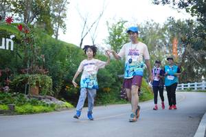 BIB: 2017
                            <button type="button" onclick="openModal(18867837)" class="btn btn-primary btn-sm float-right btn-popup" data-toggle="modal" data-target=".modal-high-quality">
                        <i class="fas fa-shopping-cart"></i> Add to Cart
                    </button>
                                            <button type="button" onclick="isThisMe(18867837, true)" class="btn btn-success btn-sm float-right btn-popup btn-isme hidden" data-toggle="tooltip" data-placement="bottom" title="นี่คือรูปของคุณใช่ไหม คลิกที่นี่เพื่อเอาเข้าอัลบั้ม">
                        <i class="fas fa-plus"></i> Add to album
                    </button>
                    <button type="button" onclick="isThisMe(18867837, false)" class="btn btn-warning btn-sm float-right btn-popup btn-isnotme hidden">
                        <i class="fas fa-ban"></i> Remove from album
                    </button>