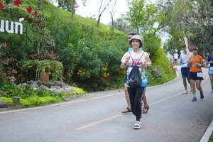 BIB: 
                            <button type="button" onclick="openModal(18867336)" class="btn btn-primary btn-sm float-right btn-popup" data-toggle="modal" data-target=".modal-high-quality">
                        <i class="fas fa-shopping-cart"></i> Add to Cart
                    </button>
                                            <button type="button" onclick="isThisMe(18867336, true)" class="btn btn-success btn-sm float-right btn-popup btn-isme hidden" data-toggle="tooltip" data-placement="bottom" title="นี่คือรูปของคุณใช่ไหม คลิกที่นี่เพื่อเอาเข้าอัลบั้ม">
                        <i class="fas fa-plus"></i> Add to album
                    </button>
                    <button type="button" onclick="isThisMe(18867336, false)" class="btn btn-warning btn-sm float-right btn-popup btn-isnotme hidden">
                        <i class="fas fa-ban"></i> Remove from album
                    </button>