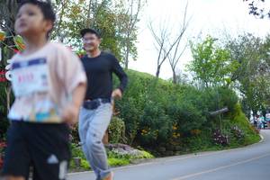 BIB: 
                            <button type="button" onclick="openModal(18867813)" class="btn btn-primary btn-sm float-right btn-popup" data-toggle="modal" data-target=".modal-high-quality">
                        <i class="fas fa-shopping-cart"></i> Add to Cart
                    </button>
                                            <button type="button" onclick="isThisMe(18867813, true)" class="btn btn-success btn-sm float-right btn-popup btn-isme hidden" data-toggle="tooltip" data-placement="bottom" title="นี่คือรูปของคุณใช่ไหม คลิกที่นี่เพื่อเอาเข้าอัลบั้ม">
                        <i class="fas fa-plus"></i> Add to album
                    </button>
                    <button type="button" onclick="isThisMe(18867813, false)" class="btn btn-warning btn-sm float-right btn-popup btn-isnotme hidden">
                        <i class="fas fa-ban"></i> Remove from album
                    </button>