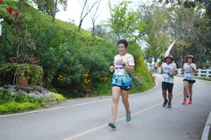 BIB: 1005
                            <button type="button" onclick="openModal(18867161)" class="btn btn-primary btn-sm float-right btn-popup" data-toggle="modal" data-target=".modal-high-quality">
                        <i class="fas fa-shopping-cart"></i> Add to Cart
                    </button>
                                            <button type="button" onclick="isThisMe(18867161, true)" class="btn btn-success btn-sm float-right btn-popup btn-isme hidden" data-toggle="tooltip" data-placement="bottom" title="นี่คือรูปของคุณใช่ไหม คลิกที่นี่เพื่อเอาเข้าอัลบั้ม">
                        <i class="fas fa-plus"></i> Add to album
                    </button>
                    <button type="button" onclick="isThisMe(18867161, false)" class="btn btn-warning btn-sm float-right btn-popup btn-isnotme hidden">
                        <i class="fas fa-ban"></i> Remove from album
                    </button>