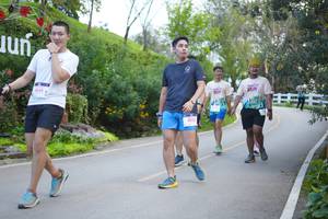 BIB: 1044, 0032
                            <button type="button" onclick="openModal(18867385)" class="btn btn-primary btn-sm float-right btn-popup" data-toggle="modal" data-target=".modal-high-quality">
                        <i class="fas fa-shopping-cart"></i> Add to Cart
                    </button>
                                            <button type="button" onclick="isThisMe(18867385, true)" class="btn btn-success btn-sm float-right btn-popup btn-isme hidden" data-toggle="tooltip" data-placement="bottom" title="นี่คือรูปของคุณใช่ไหม คลิกที่นี่เพื่อเอาเข้าอัลบั้ม">
                        <i class="fas fa-plus"></i> Add to album
                    </button>
                    <button type="button" onclick="isThisMe(18867385, false)" class="btn btn-warning btn-sm float-right btn-popup btn-isnotme hidden">
                        <i class="fas fa-ban"></i> Remove from album
                    </button>