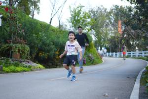 BIB: 8115
                            <button type="button" onclick="openModal(18867808)" class="btn btn-primary btn-sm float-right btn-popup" data-toggle="modal" data-target=".modal-high-quality">
                        <i class="fas fa-shopping-cart"></i> Add to Cart
                    </button>
                                            <button type="button" onclick="isThisMe(18867808, true)" class="btn btn-success btn-sm float-right btn-popup btn-isme hidden" data-toggle="tooltip" data-placement="bottom" title="นี่คือรูปของคุณใช่ไหม คลิกที่นี่เพื่อเอาเข้าอัลบั้ม">
                        <i class="fas fa-plus"></i> Add to album
                    </button>
                    <button type="button" onclick="isThisMe(18867808, false)" class="btn btn-warning btn-sm float-right btn-popup btn-isnotme hidden">
                        <i class="fas fa-ban"></i> Remove from album
                    </button>