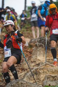 BIB: 0050, 233, 369
                            <button type="button" onclick="openModal(19140501)" class="btn btn-primary btn-sm float-right btn-popup" data-toggle="modal" data-target=".modal-high-quality">
                        <i class="fas fa-shopping-cart"></i> Add to Cart
                    </button>
                                            <button type="button" onclick="isThisMe(19140501, true)" class="btn btn-success btn-sm float-right btn-popup btn-isme hidden" data-toggle="tooltip" data-placement="bottom" title="นี่คือรูปของคุณใช่ไหม คลิกที่นี่เพื่อเอาเข้าอัลบั้ม">
                        <i class="fas fa-plus"></i> Add to album
                    </button>
                    <button type="button" onclick="isThisMe(19140501, false)" class="btn btn-warning btn-sm float-right btn-popup btn-isnotme hidden">
                        <i class="fas fa-ban"></i> Remove from album
                    </button>